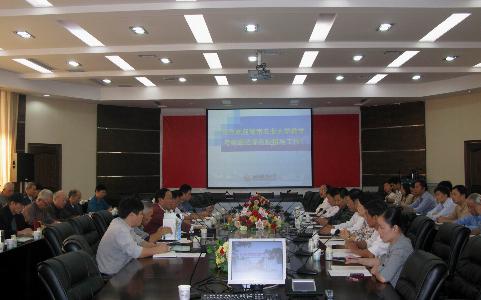 天博·(中国)官方网站相关部门与湖南农大教学考察团进行座谈交流。